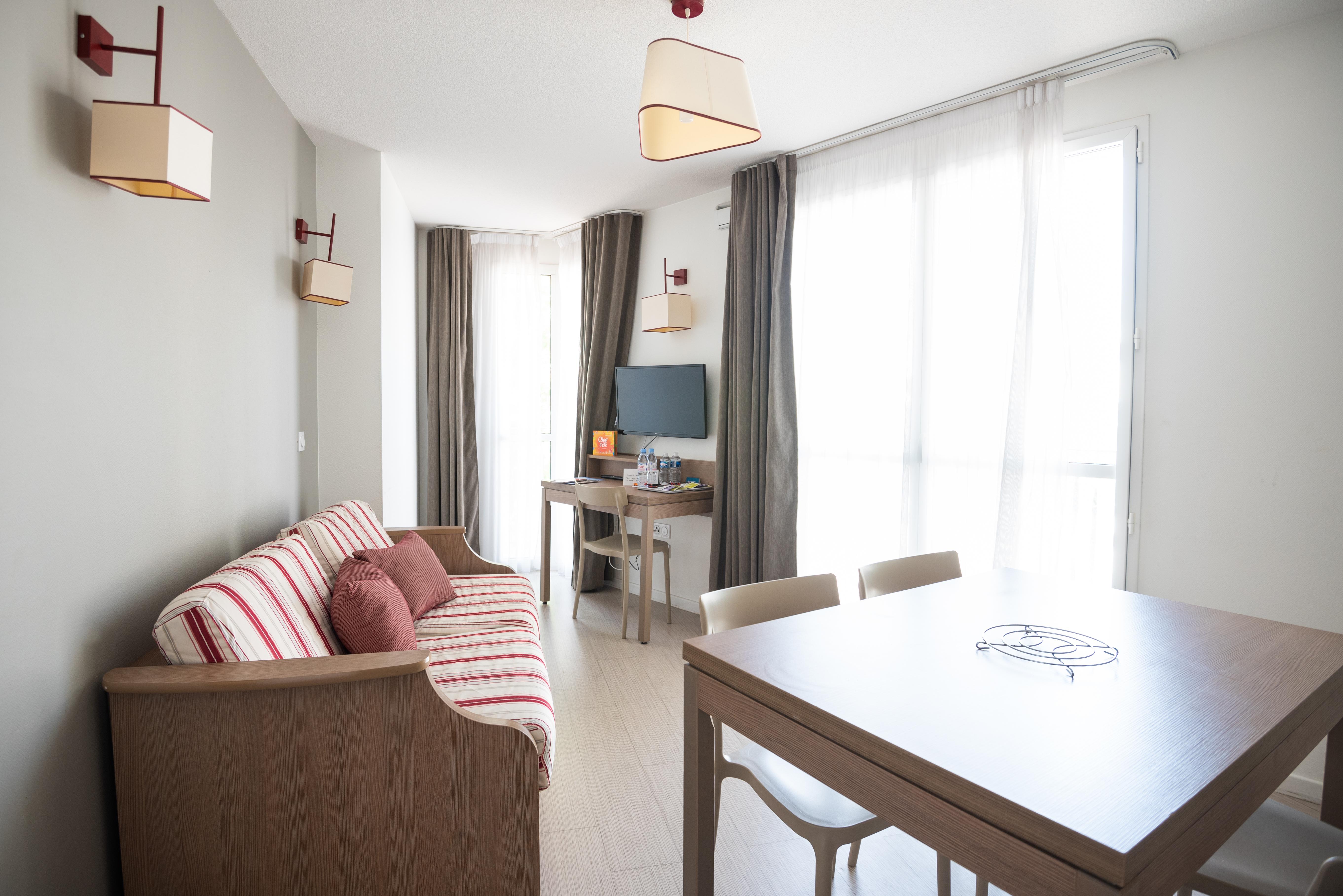 Zenitude Hotel-Residences Narbonne Centre Екстер'єр фото