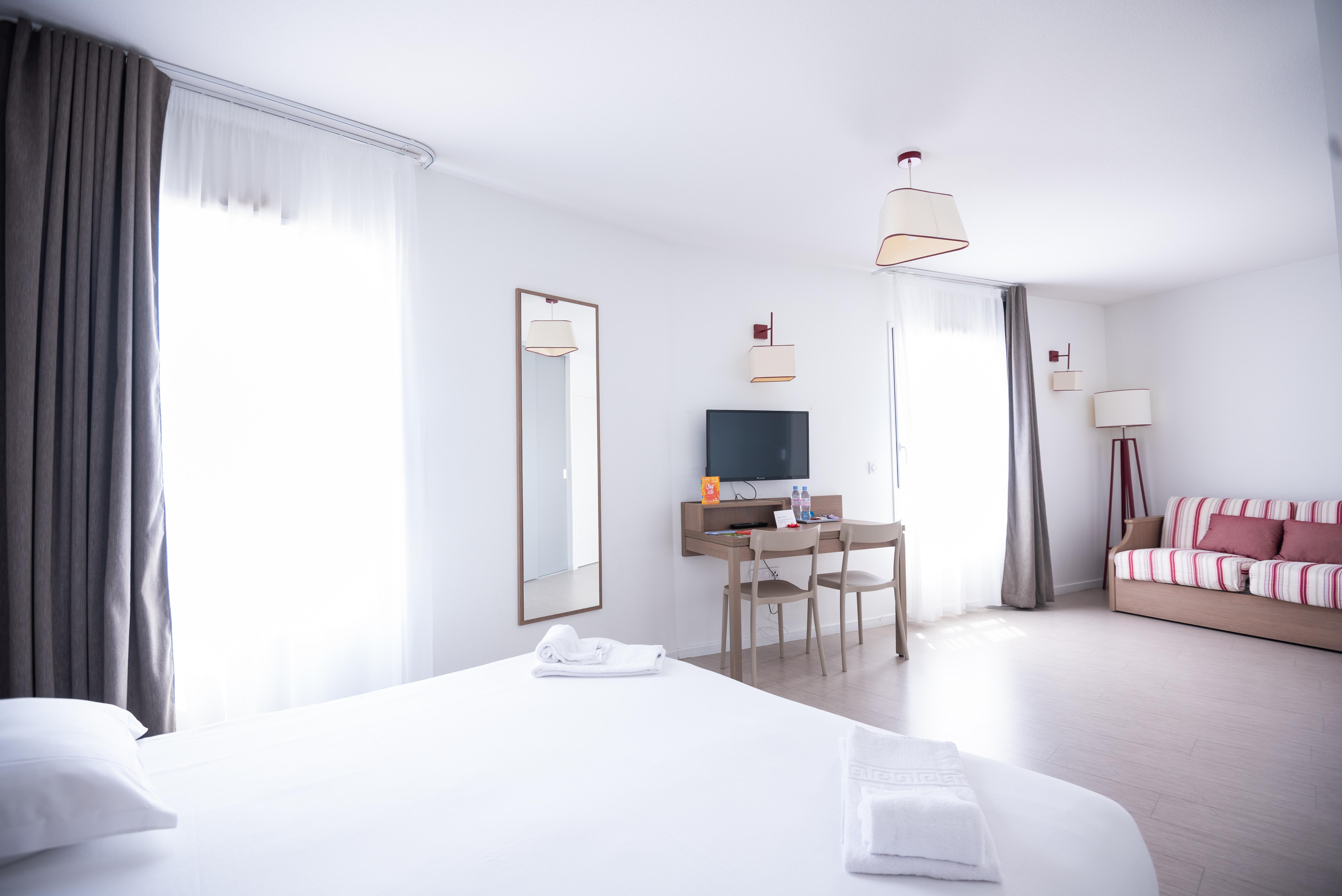 Zenitude Hotel-Residences Narbonne Centre Екстер'єр фото